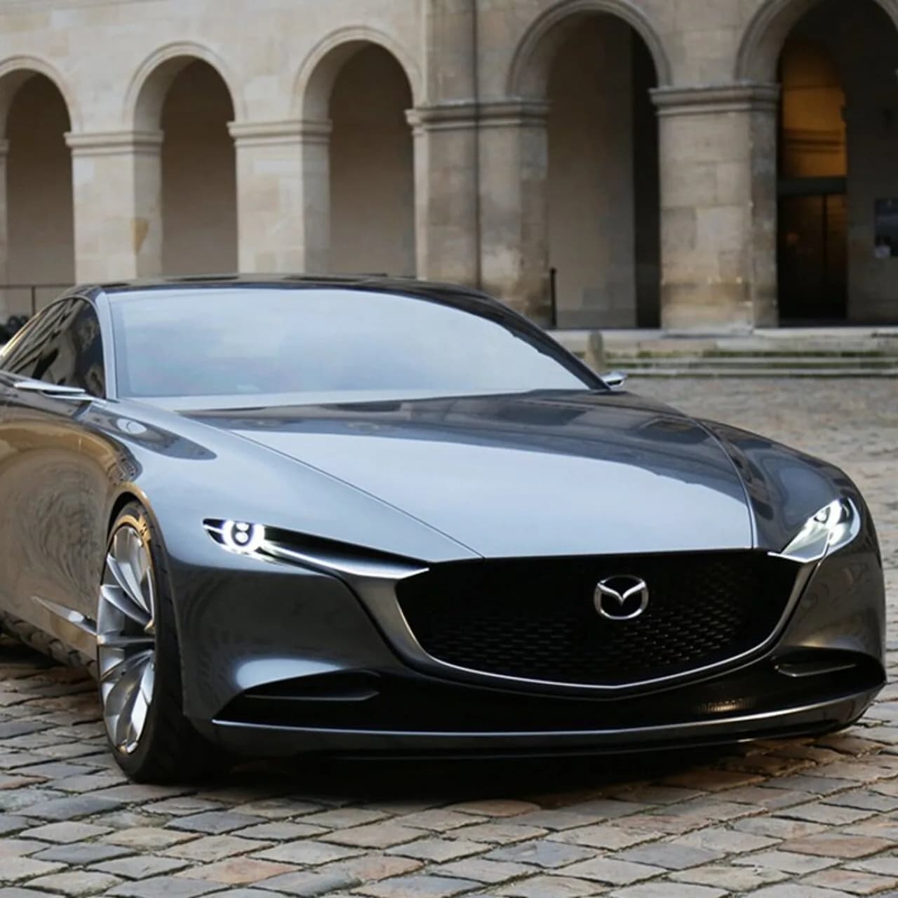 История Mazda: как бренд полюбил нестандартные решения