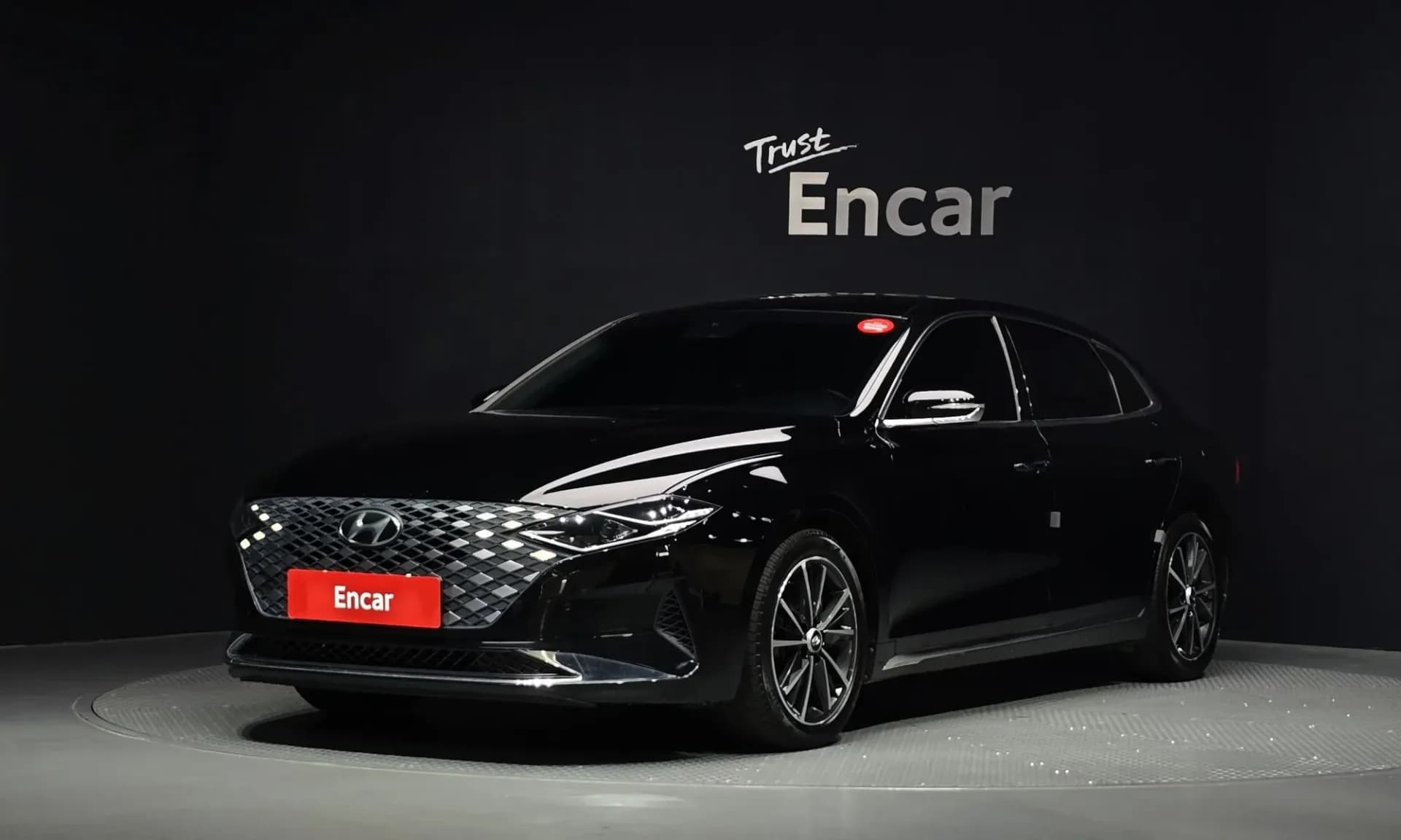 Hyundai Grandeur The New Grandeur Ig 3.0 Lpi (Rental Car) Premium