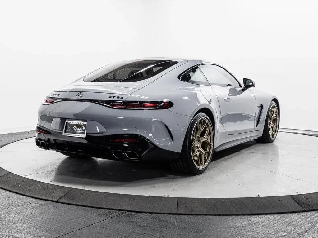 Mercedes-Benz AMG GT 63 Base 2024