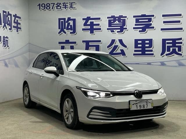 Volkswagen Golf 200TSI DSG Pro 2023