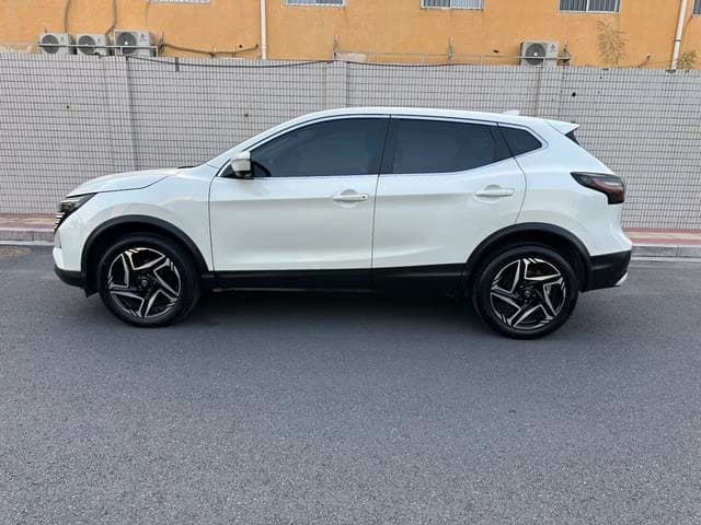 Nissan Qashqai Facelift Honor CVT XV+ Leading Edition 2025
