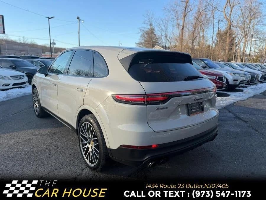 Porsche Cayenne Platinum Edition 2022