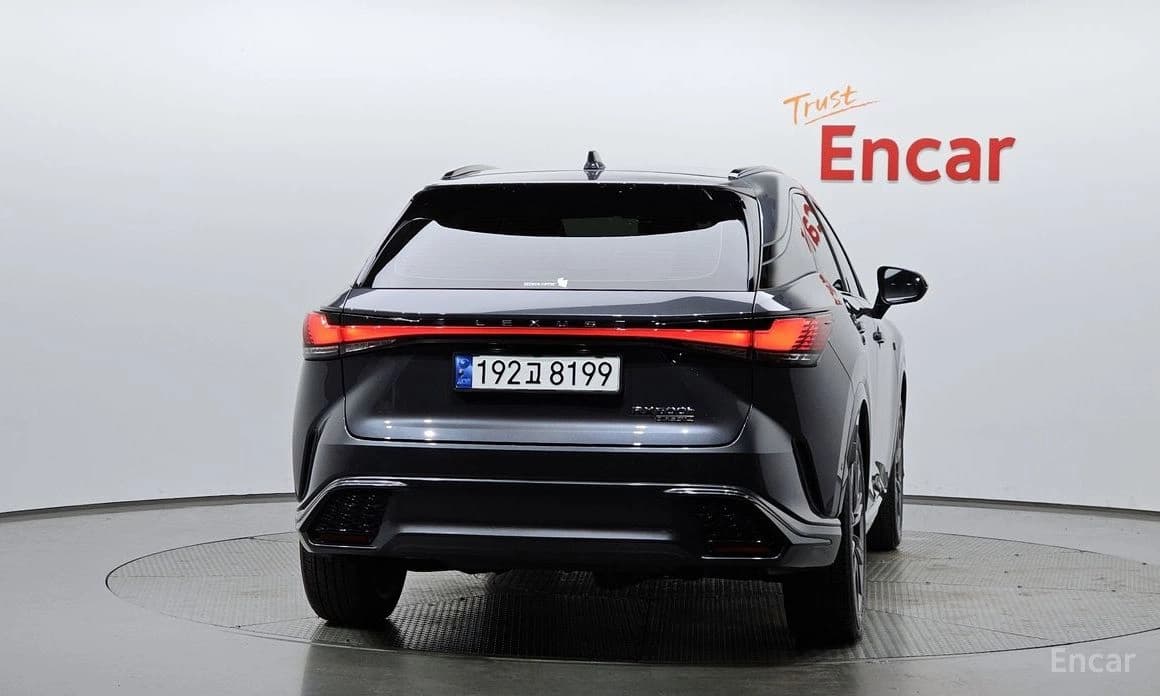 Lexus RX500h 5-Gen F-Sport 2023