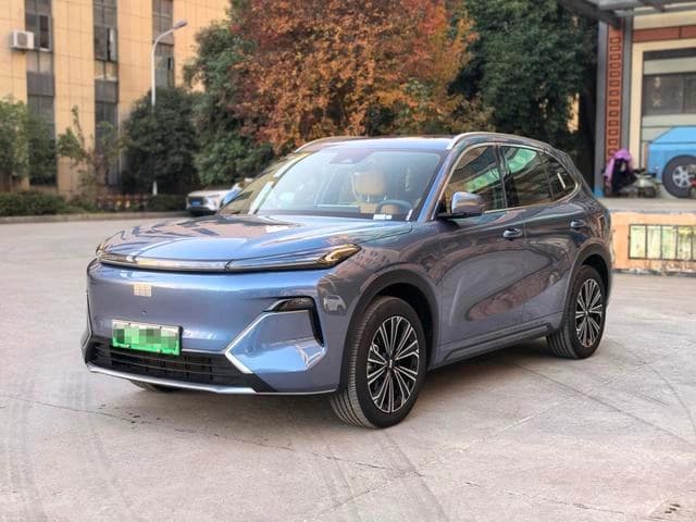 Geely Galaxy Starship 7 EM-i Navigator Edition
