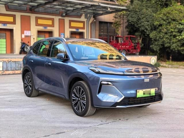 Geely Galaxy Starship 7 EM-i Navigator Edition 2025