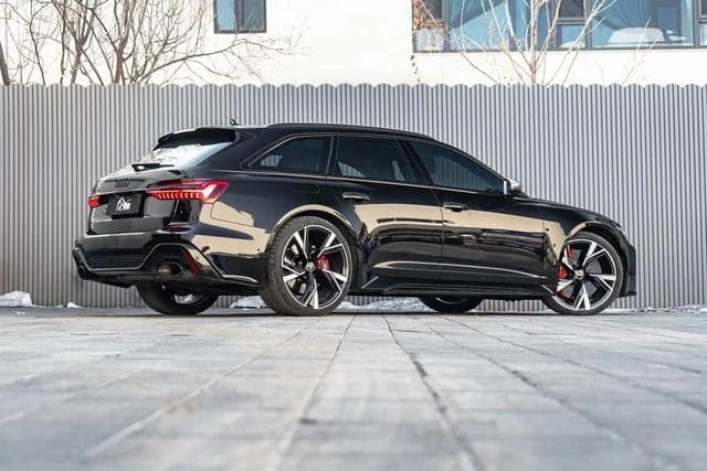 Audi RS 6 4.0T Avant 2021