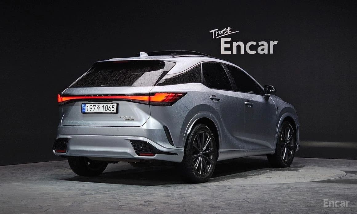 Lexus RX500h 5-Gen F-Sport 2023