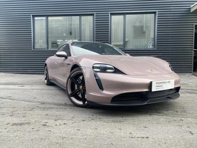 Porsche Taycan 4S 2022