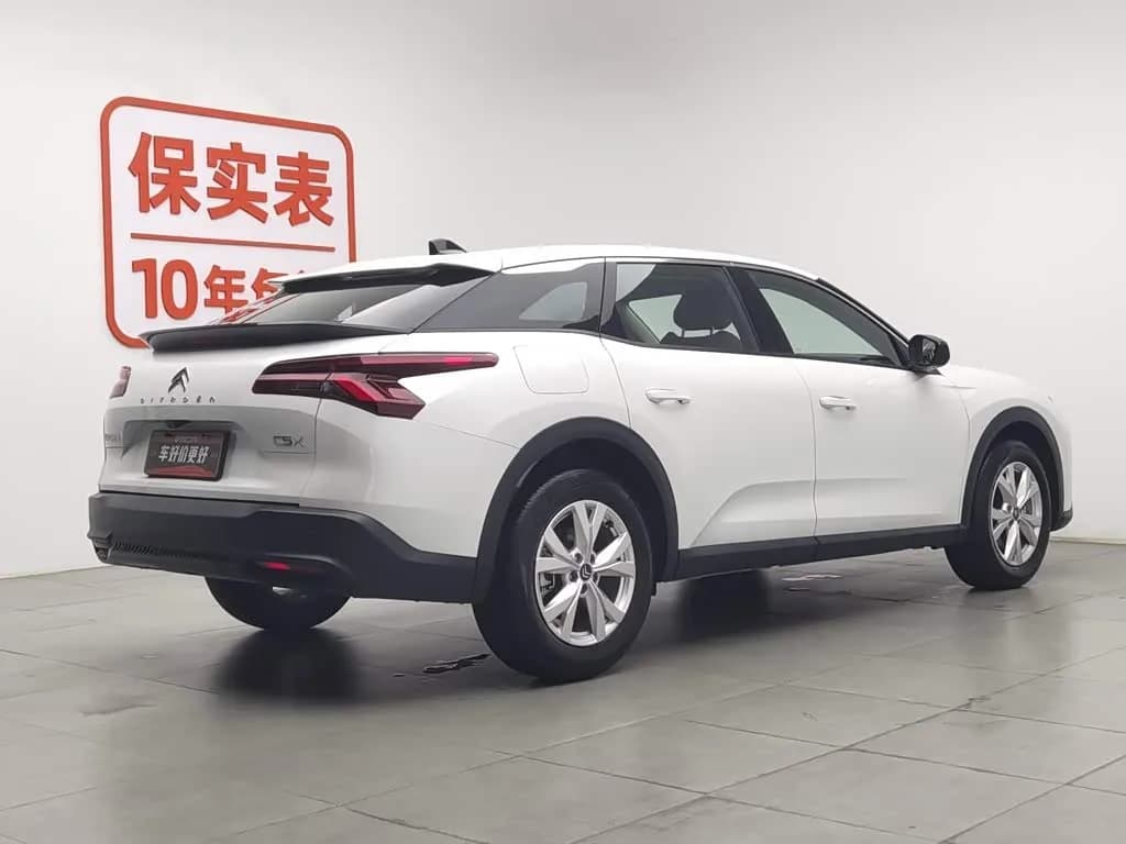 1400x0_c42_autohomecar__ChxpWGpfJSKAatVPAAFUXq8XGTE012